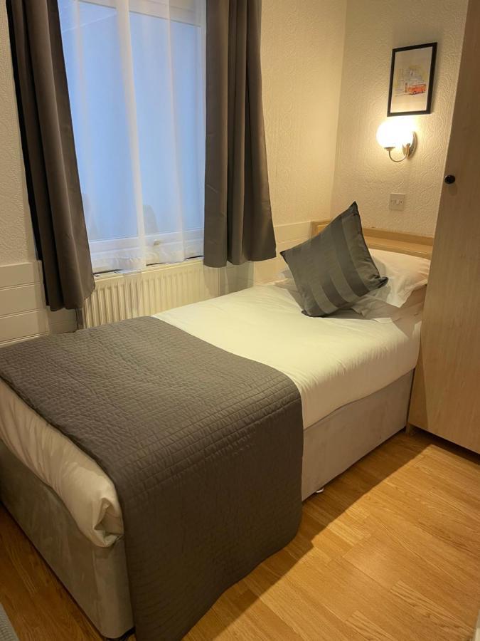 The Melita Hotel Лондон Екстериор снимка