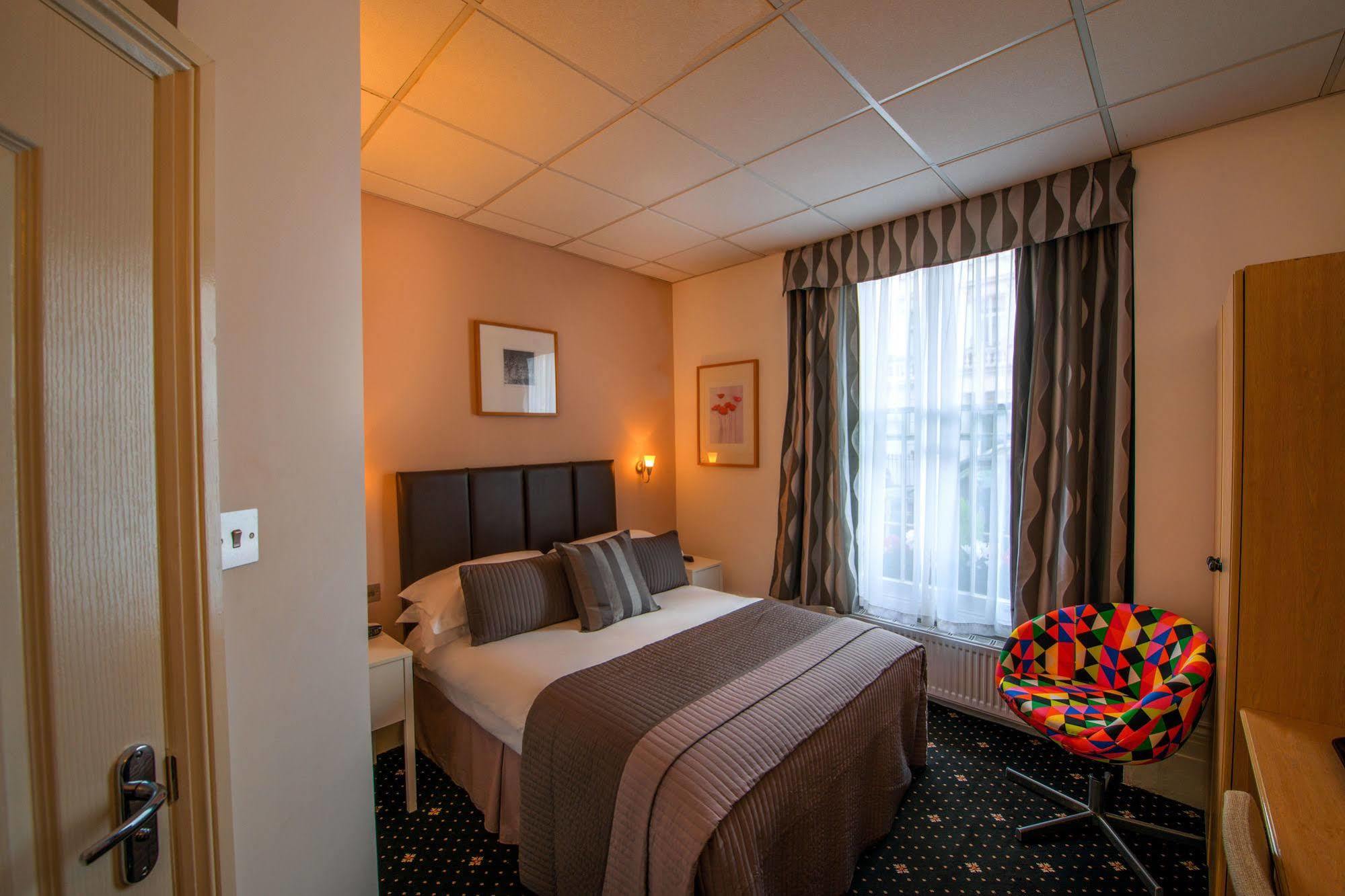 The Melita Hotel Лондон Екстериор снимка