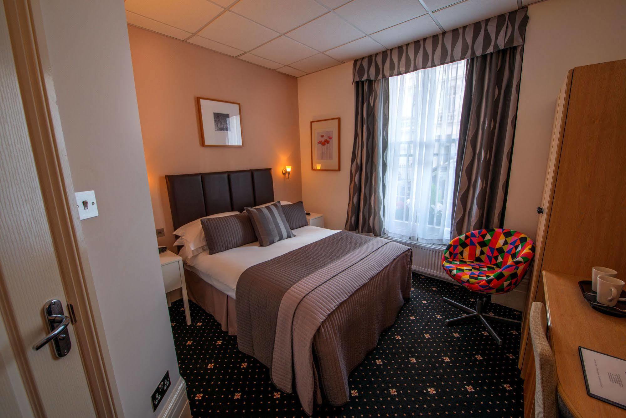 The Melita Hotel Лондон Екстериор снимка