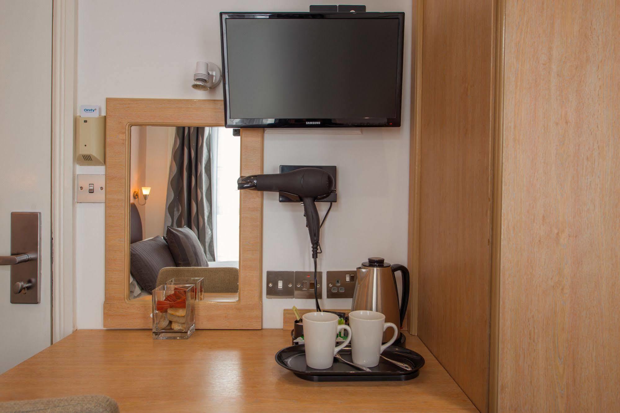The Melita Hotel Лондон Екстериор снимка